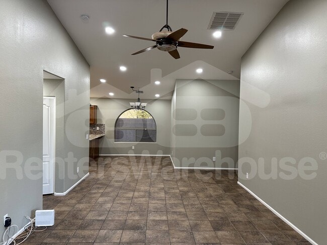 1151 N 159th Dr in Goodyear, AZ - Building Photo - Building Photo