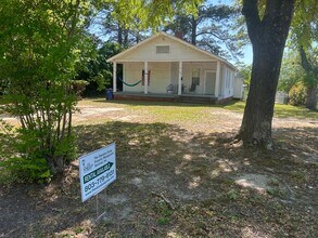 219 Gadsden St in Columbia, SC - Building Photo - Building Photo
