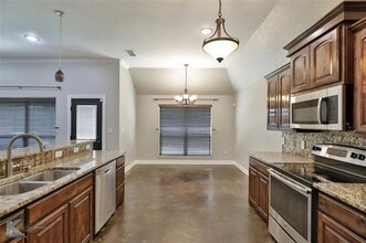 7902 Tuscany Dr in Abilene, TX - Building Photo - Building Photo