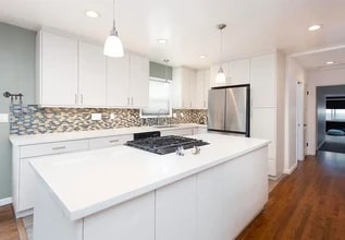 4272 Harbinson Ave in La Mesa, CA - Foto de edificio - Building Photo