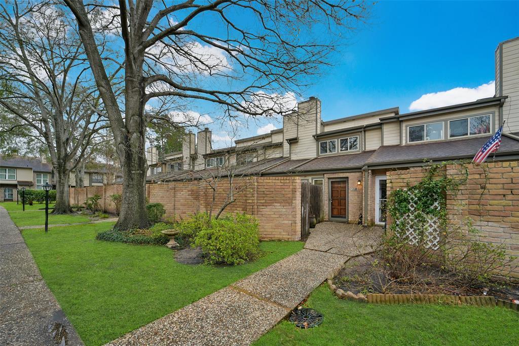 726 Country Pl Dr in Houston, TX - Building Photo