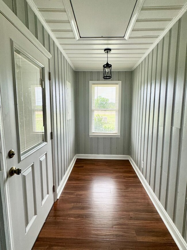 2416 Brunson Springs Rd in Galivants Ferry, SC - Foto de edificio - Building Photo