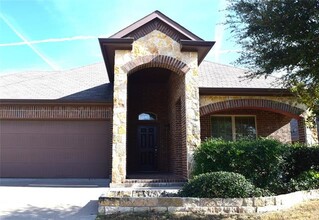 9505 Cypress Lake Dr in Crowley, TX - Building Photo - Building Photo