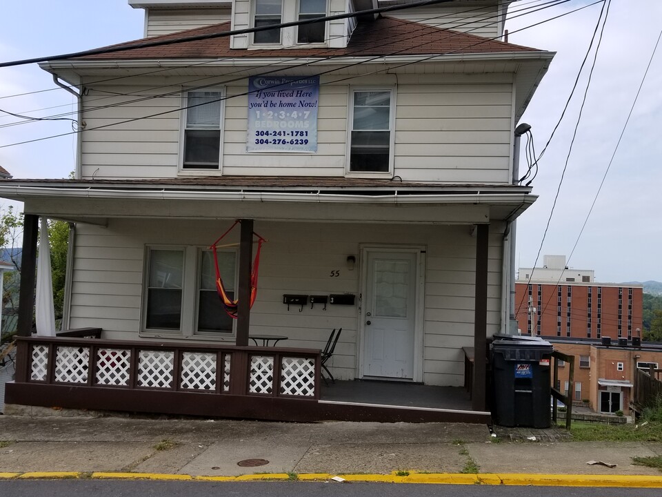 55 Jones Ave, Unit B in Morgantown, WV - Foto de edificio