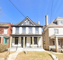 923 Adelaide St in Pittsburgh, PA - Building Photo