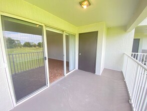 13917 Fairway Island Dr in Orlando, FL - Building Photo - Building Photo