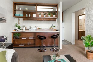Goose Hollow Tower Apartments