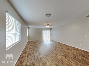 10413 W Miami St in Tolleson, AZ - Building Photo - Building Photo