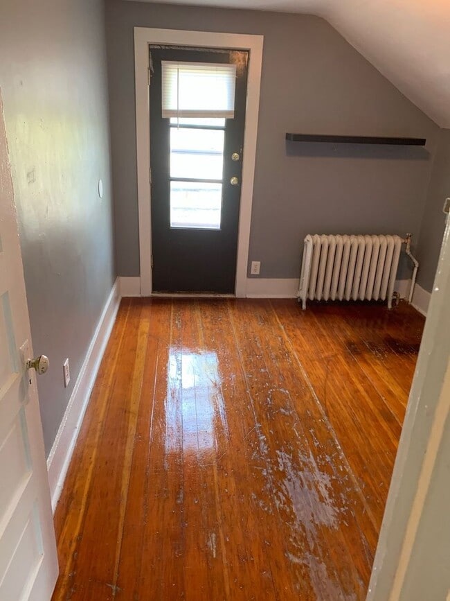 3 Bedroom Duplex in Waukesha, WI - Building Photo - Building Photo