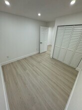 40 SW 147th Ave in Miami, FL - Building Photo - Building Photo