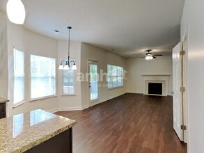 136 Currituck Ct in Mooresville, NC - Building Photo - Building Photo
