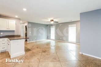 5106 N Bellaire Ave in Kansas City, MO - Building Photo - Building Photo