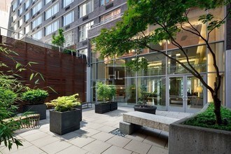 88 Leonard St-Unit -1210 in New York, NY - Building Photo - Building Photo