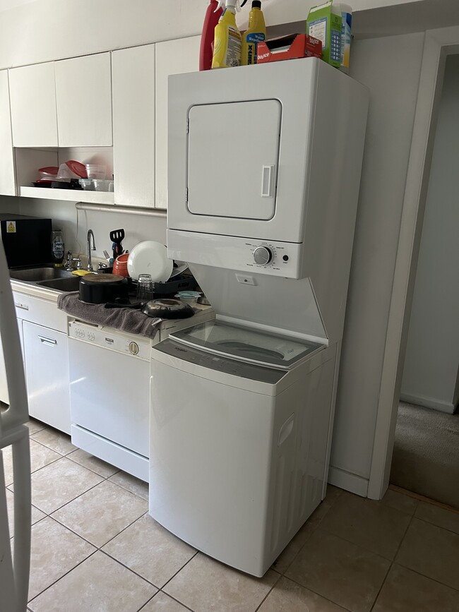 716 N Jackson St, Unit 2 in Arlington, VA - Building Photo - Building Photo