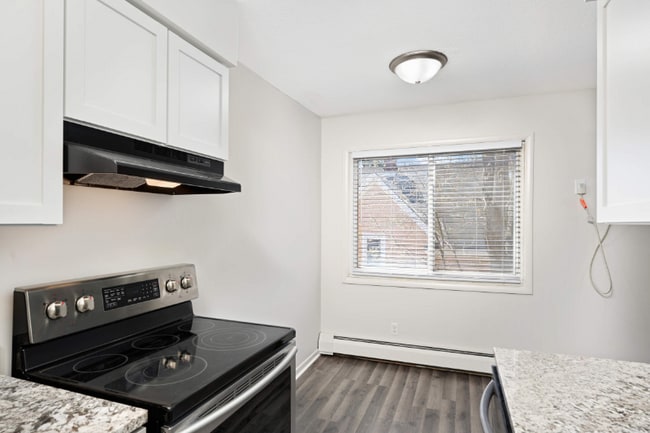 3625 Aldrich Ave S in Minneapolis, MN - Building Photo - Building Photo