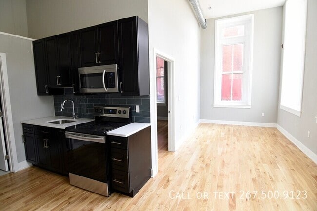 property at 1523 W Girard Ave