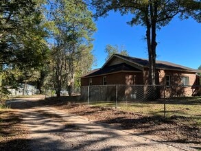 1049 Stone House Rd in Chapin, SC - Building Photo - Building Photo