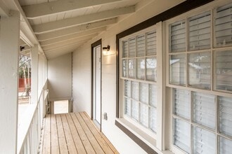 407 Sarah St in San Marcos, TX - Building Photo - Building Photo