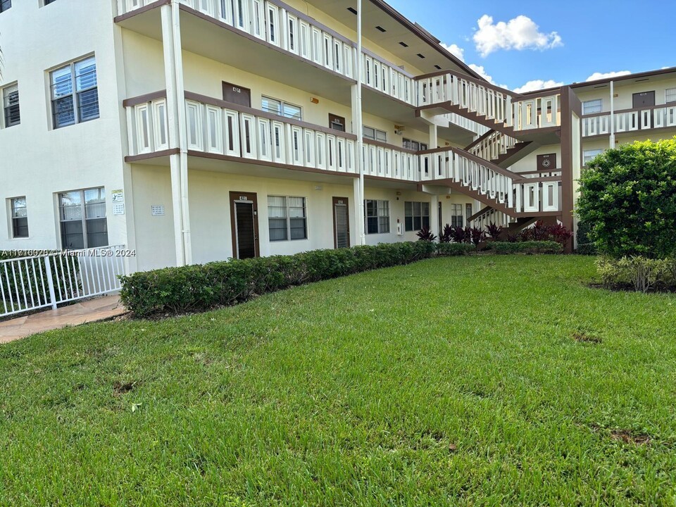 421 Mansfield K in Boca Raton, FL - Building Photo