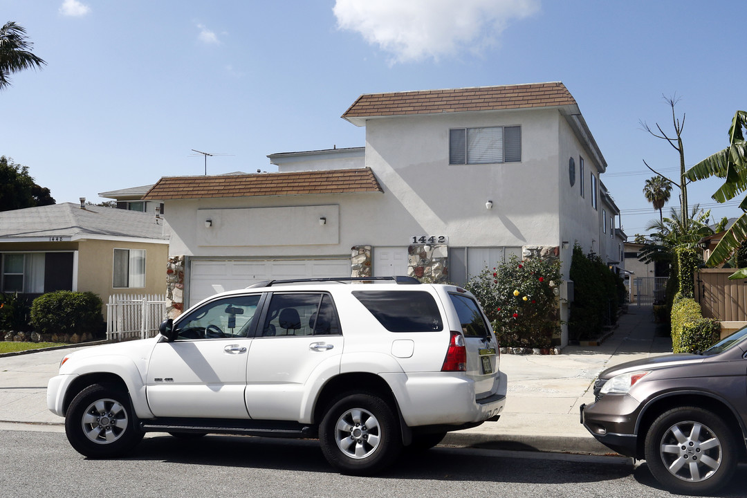 1442 Stanford St in Santa Monica, CA - Building Photo