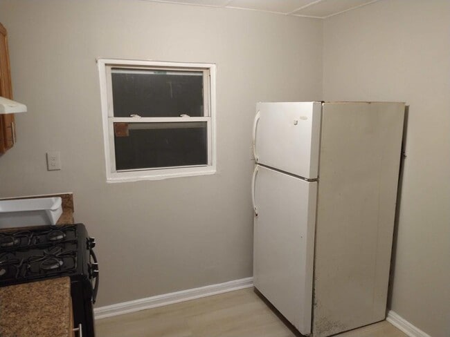 5236 St Charles Ave photo'