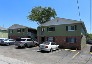 Cass Flats in Tampa, FL - Building Photo - Building Photo