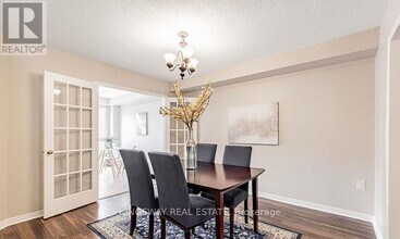 215 Equator Crescent in Vaughan, ON - Building Photo - Building Photo