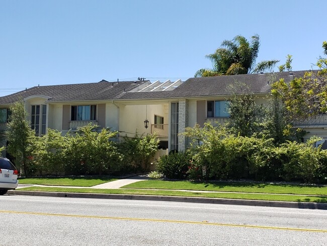 2930 W 235th St, Unit 12