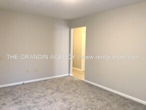 294 1st Ave in Cloverdale, VA - Building Photo - Building Photo