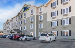 Extended Stay America Select Suites - Omaha Apartments