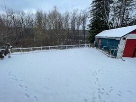 1330-6001330 Twan Ave in Quesnel, BC - Building Photo