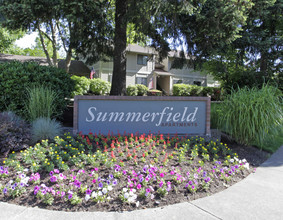 Summerfield in Tigard, OR - Foto de edificio - Building Photo