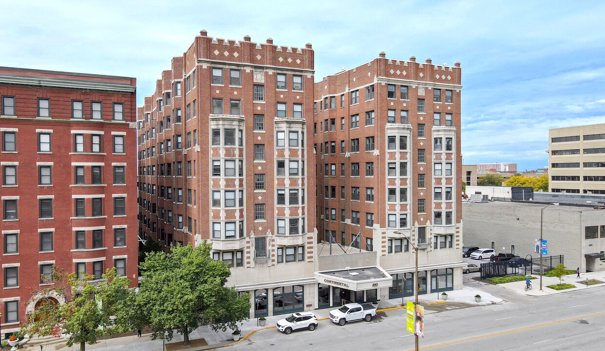 The Continental Towers at Vermont Place in Indianapolis, IN - Building Photo