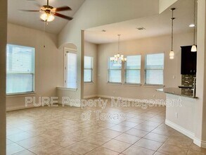 19509 Kolsti Way in Pflugerville, TX - Building Photo - Building Photo