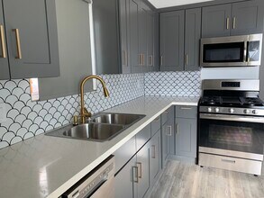 440 W Imperial Ave, Unit 1 in El Segundo, CA - Building Photo - Building Photo