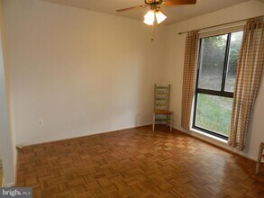 2062 Royal Fern Ct in Reston, VA - Building Photo - Building Photo