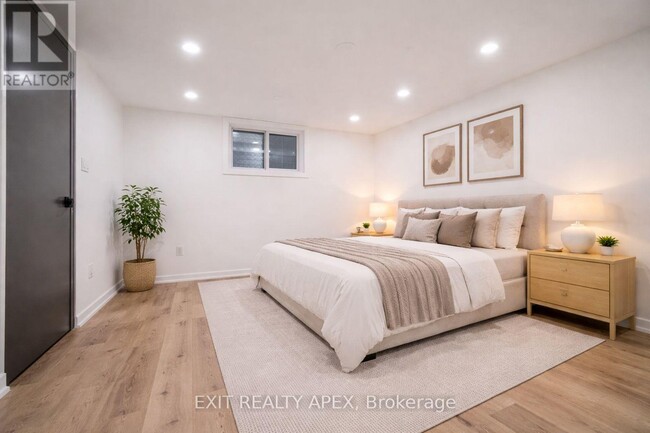 343 Greenwood Ave in Toronto, ON - Building Photo - Building Photo