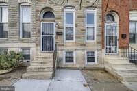 2502 W Baltimore St photo'