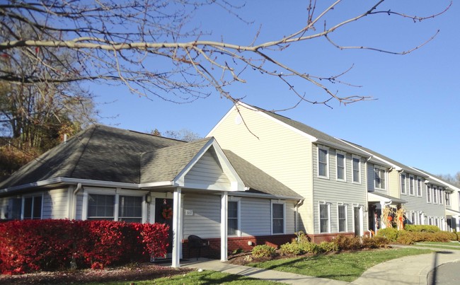 Monroe Meadows in Monroeville, PA - Building Photo - Floor Plan