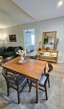 3204 Menchaca Rd in Austin, TX - Building Photo - Building Photo