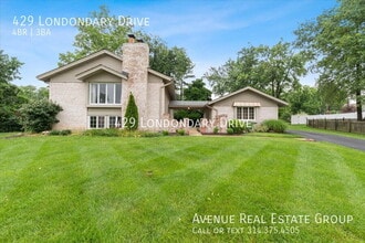 429 Londondary Dr in Ballwin, MO - Building Photo - Building Photo