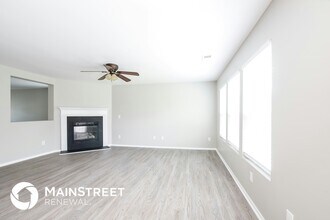 15810 Normans Landing Dr in Charlotte, NC - Building Photo - Building Photo