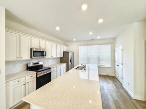 208 Asbury Oak Ln in Chattanooga, TN - Building Photo - Building Photo