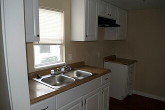 521 S Polaris in San Antonio, TX - Building Photo - Building Photo