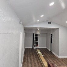 244 NW 59th St in Miami, FL - Building Photo - Building Photo
