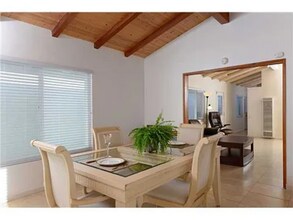 1249 Torrey Pines Rd in San Diego, CA - Building Photo - Building Photo