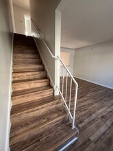 2411 Harriman Ln, Unit A in Redondo Beach, CA - Building Photo - Building Photo