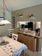 3210 Lake Pine Way E in Tarpon Springs, FL - Building Photo - Building Photo
