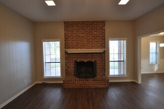 804 Elaine Dr in Tyler, TX - Building Photo - Building Photo