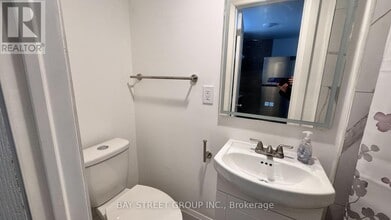 5513 Spring St in Niagara Falls, ON - Building Photo - Building Photo